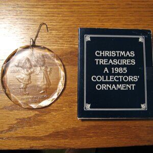 Christmas Treasures A 1985 Collectors Onament